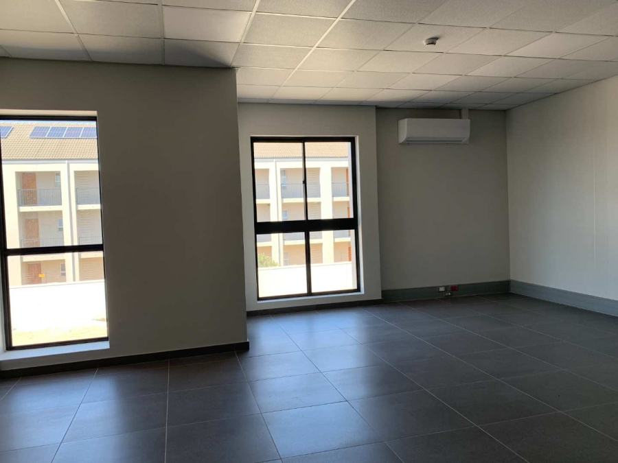 To Let commercial Property for Rent in Kraaifontein Western Cape